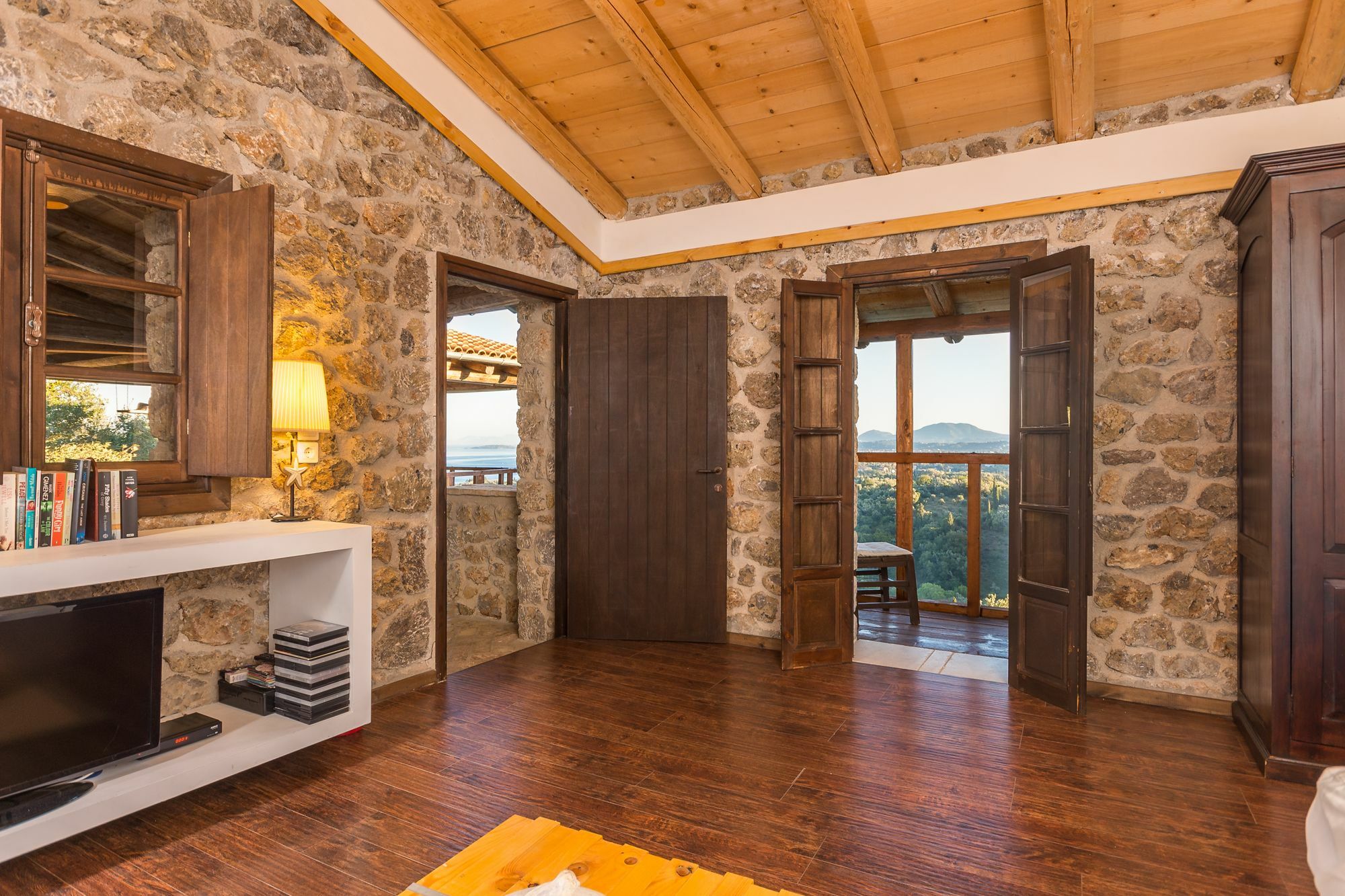 Villa Bournella Ипсос Екстериор снимка