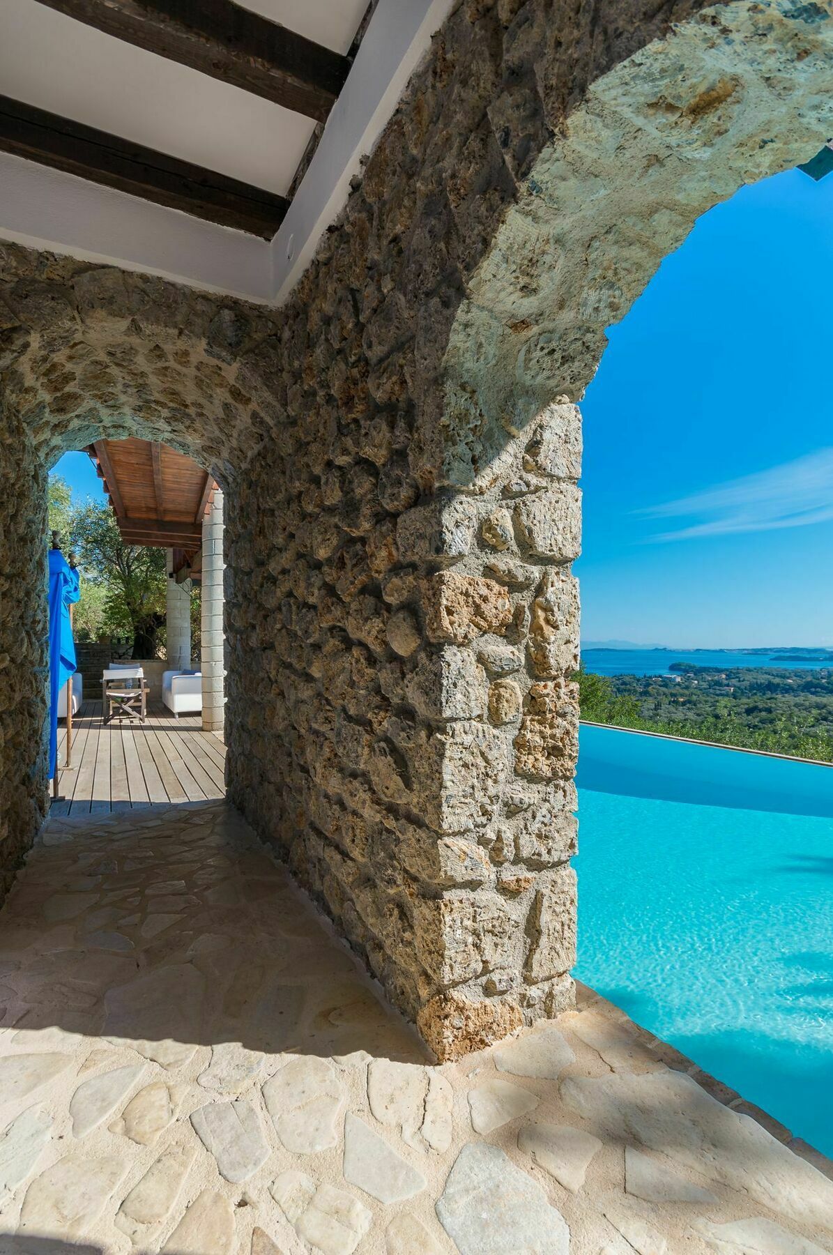 Villa Bournella Ипсос Екстериор снимка